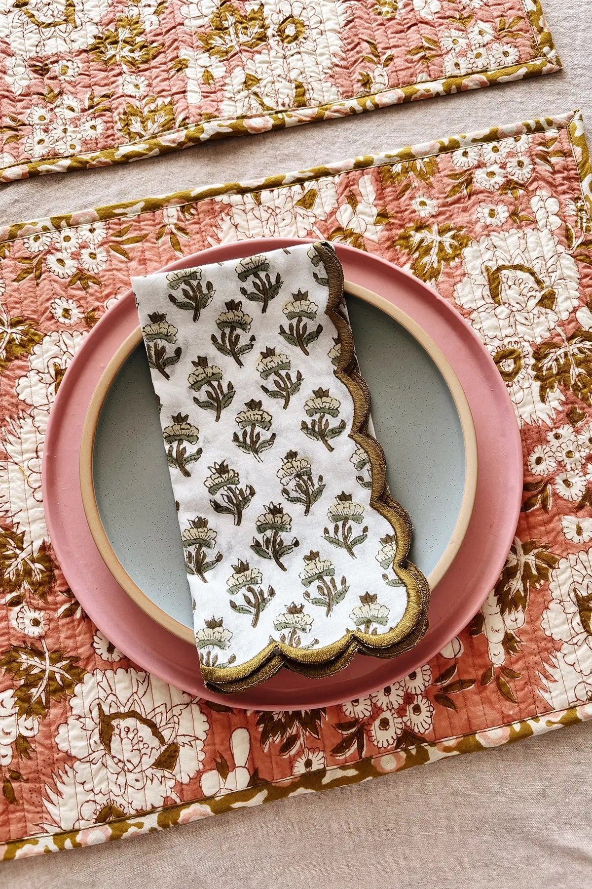 floral block print quilted placemats