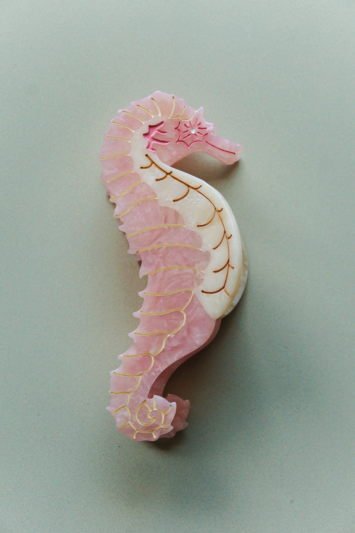 unique large pink seahorse claw clip for thick hair