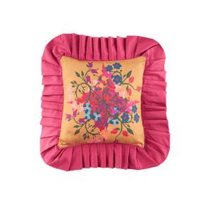 maximalist decor by sophie williamson design ruffle pillow cover
