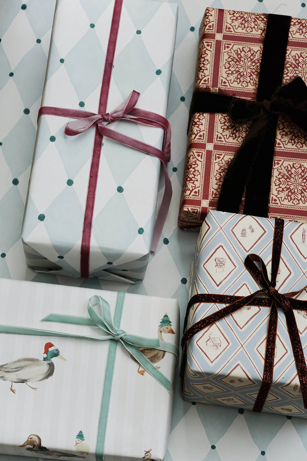 illustrated holiday gift wrap ✿ shop unique christmas wrapping paper on wallflower