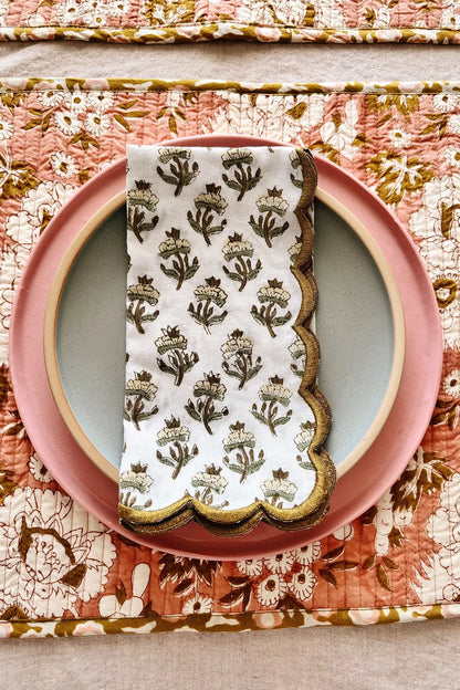 floral block print quilted placemats with cloth napkins