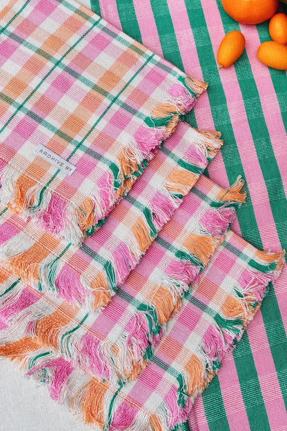 pink plaid cloth napkins ✿ shop wallflower