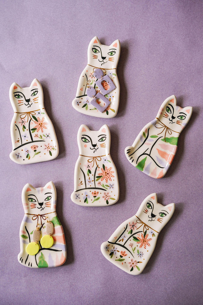 Ceramic Jewelry Dish for Cat Lovers! Custom handpainted cat ceramics for wallflower shop.