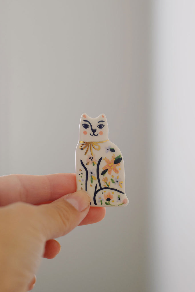 cute pink floral cat brooch only on wallflower shop